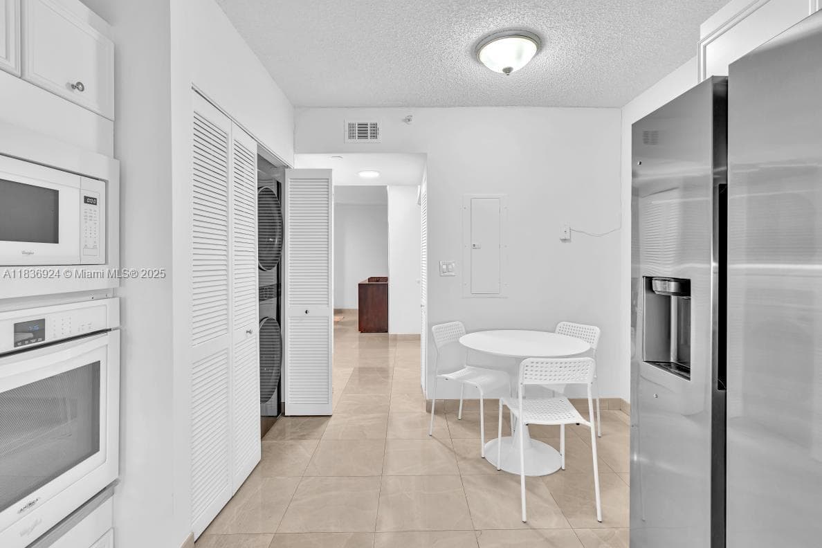 8855 E Collins Ave # 2F, Surfside FL 33154 — 59