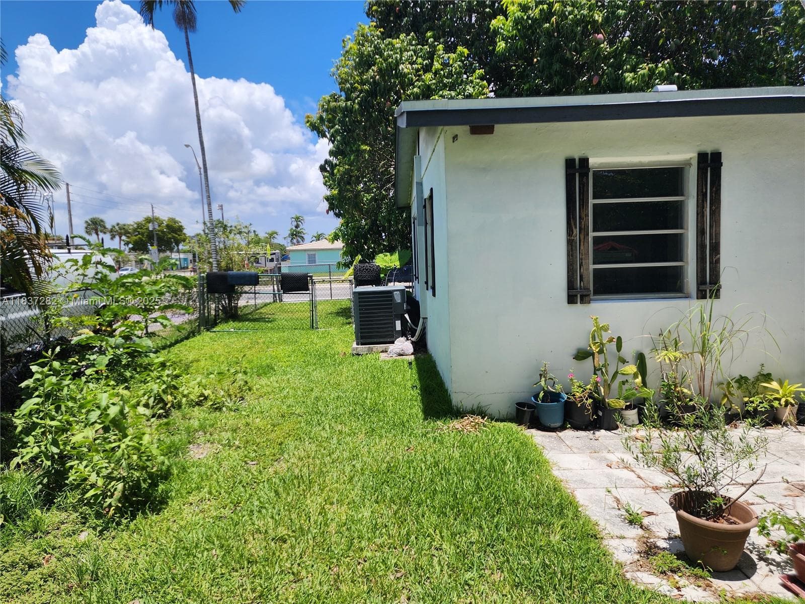 3521 E 8th Ave, Hialeah FL 33013 — 47