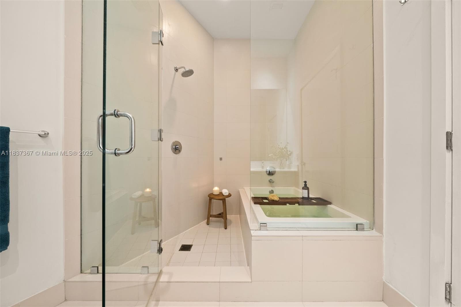 501 NE 31st St # 410, Miami FL 33137 — 27