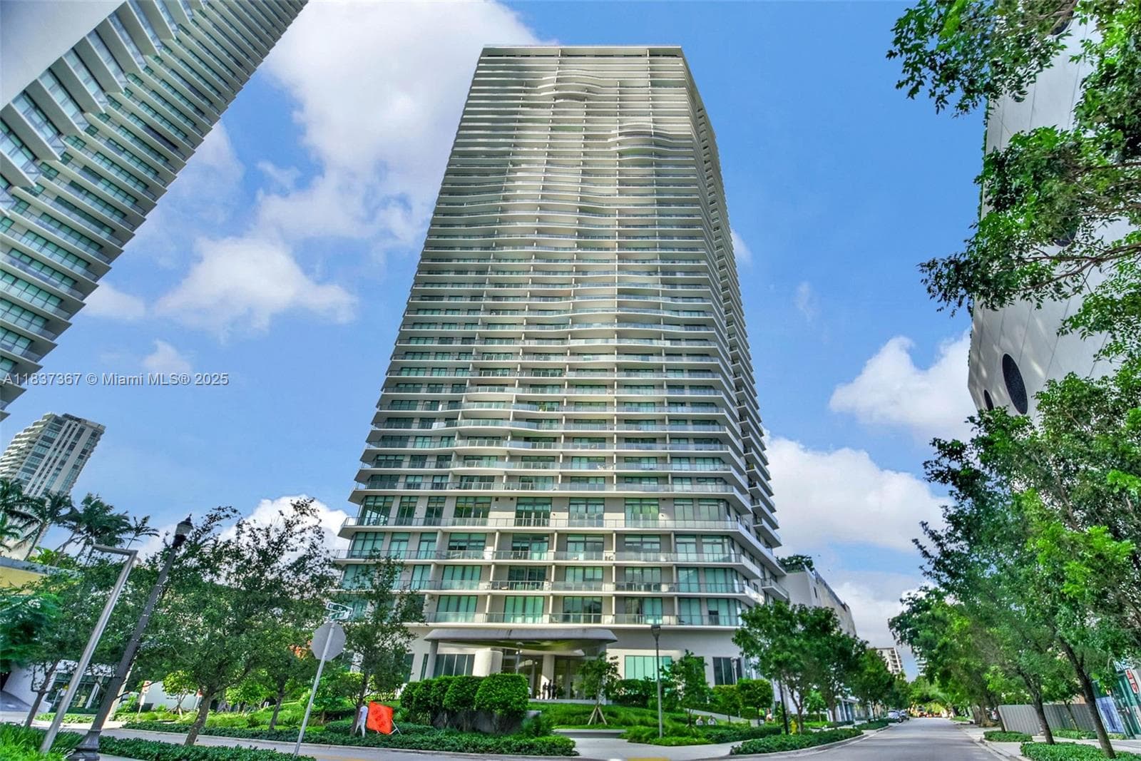 501 NE 31st St # 410, Miami FL 33137 — 71