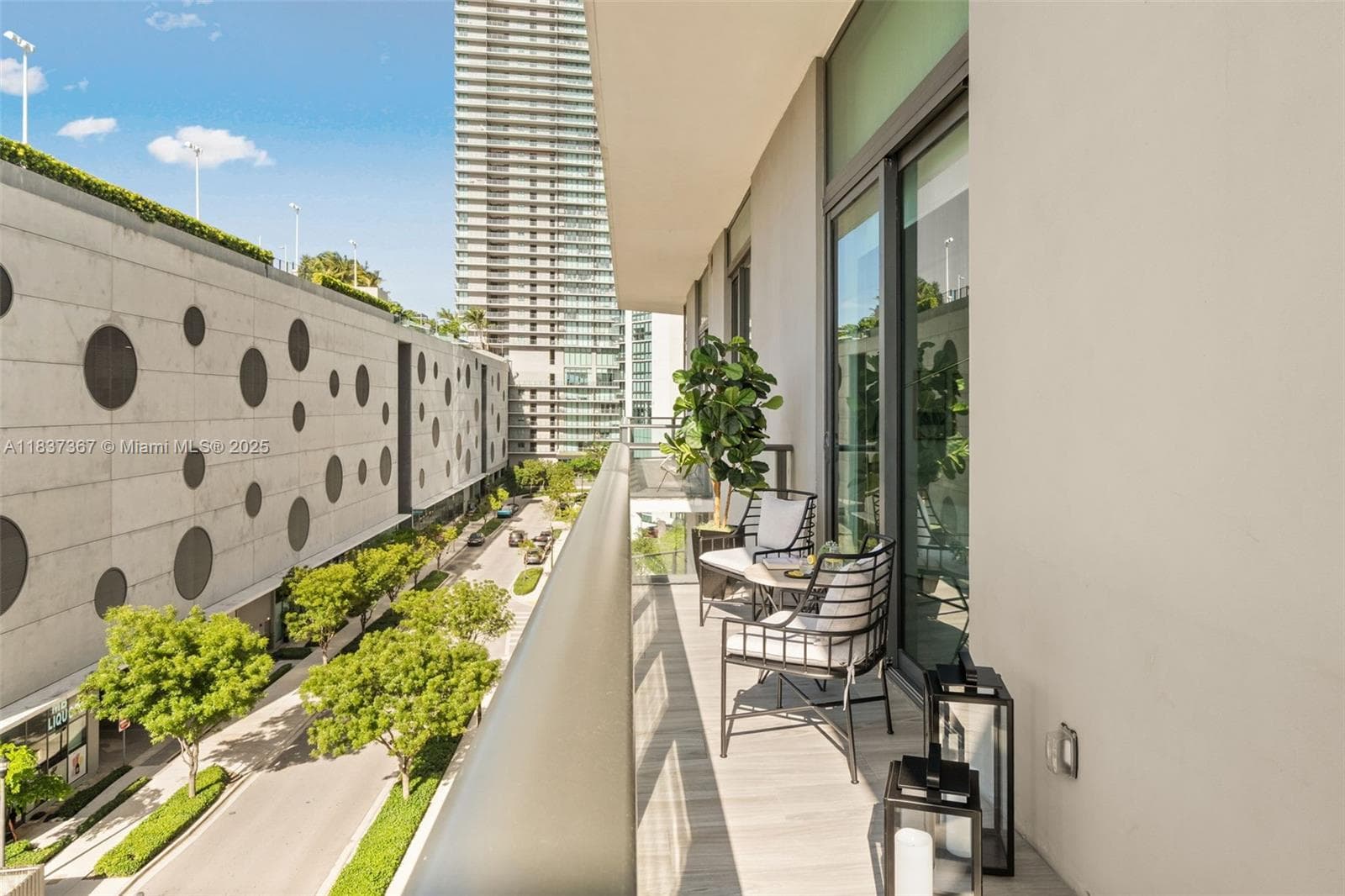 501 NE 31st St # 410, Miami FL 33137 — 39