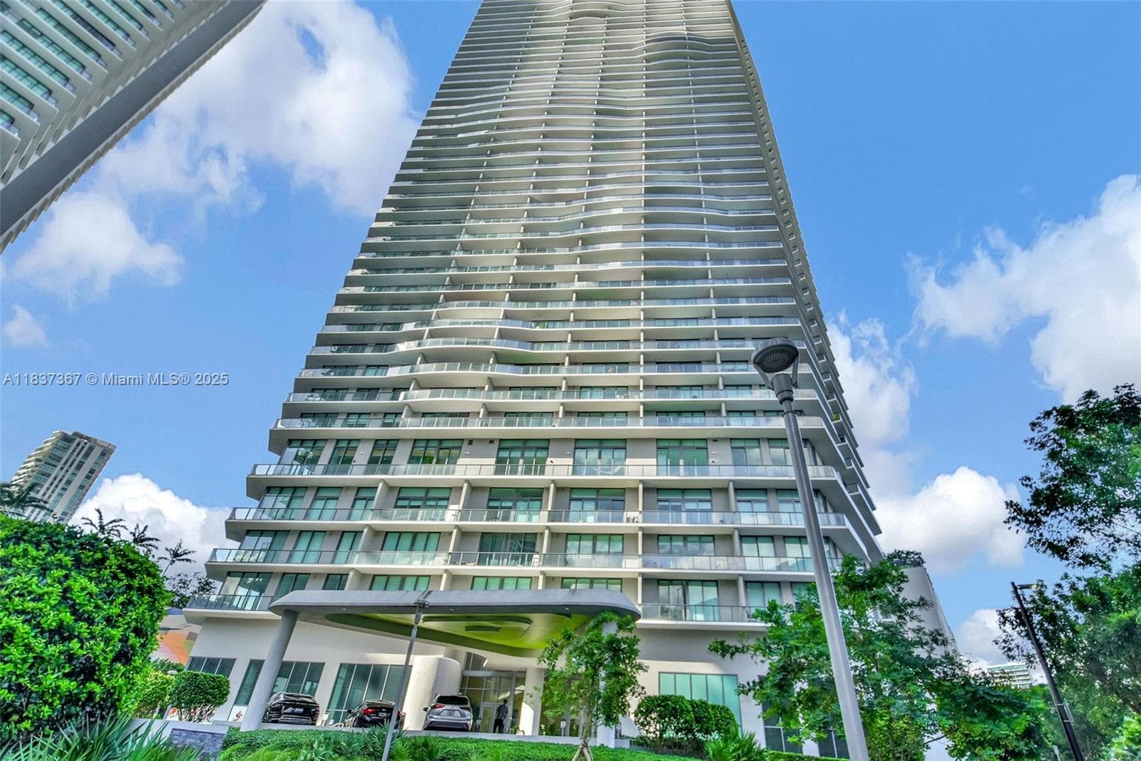 501 NE 31st St # 410, Miami FL 33137 — 70