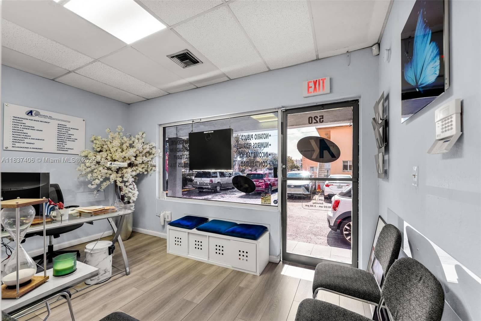 516 NW 57th Ave, Miami FL 33126 — 28