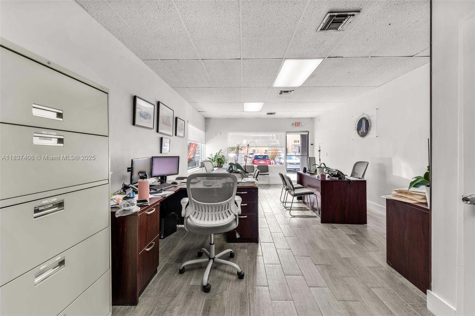 516 NW 57th Ave, Miami FL 33126 — 20