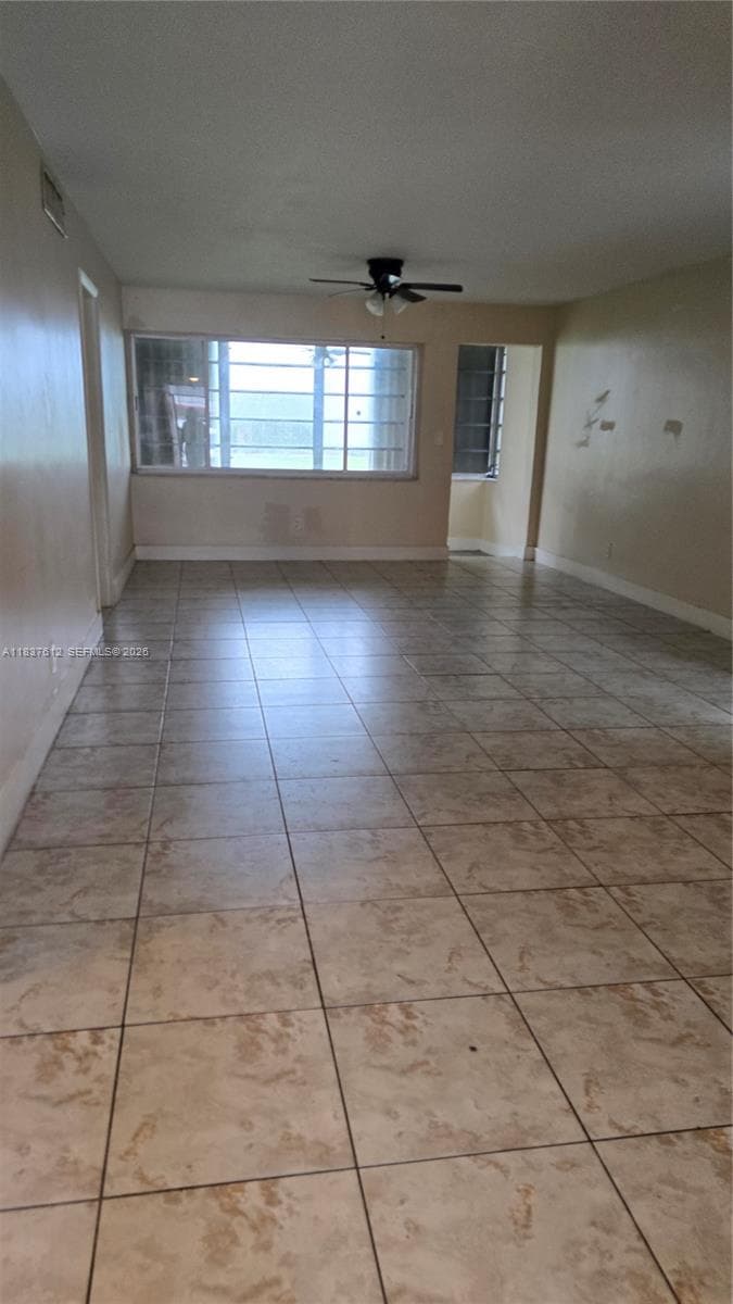1450 NE 191st St # 106, Miami FL 33179 — 3