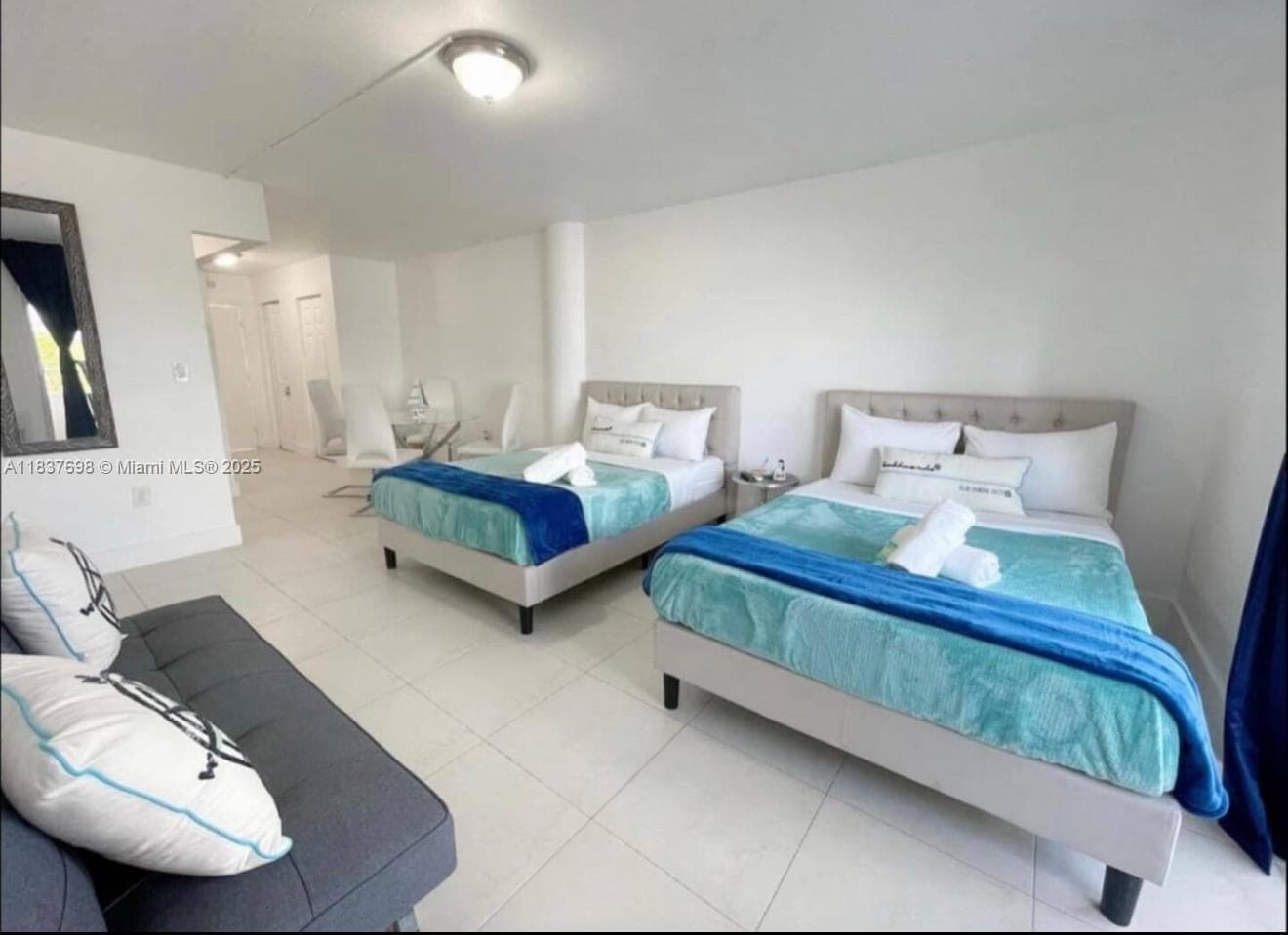 Bayshore Yacht & Tennis C, North Bay Village, FL — 2