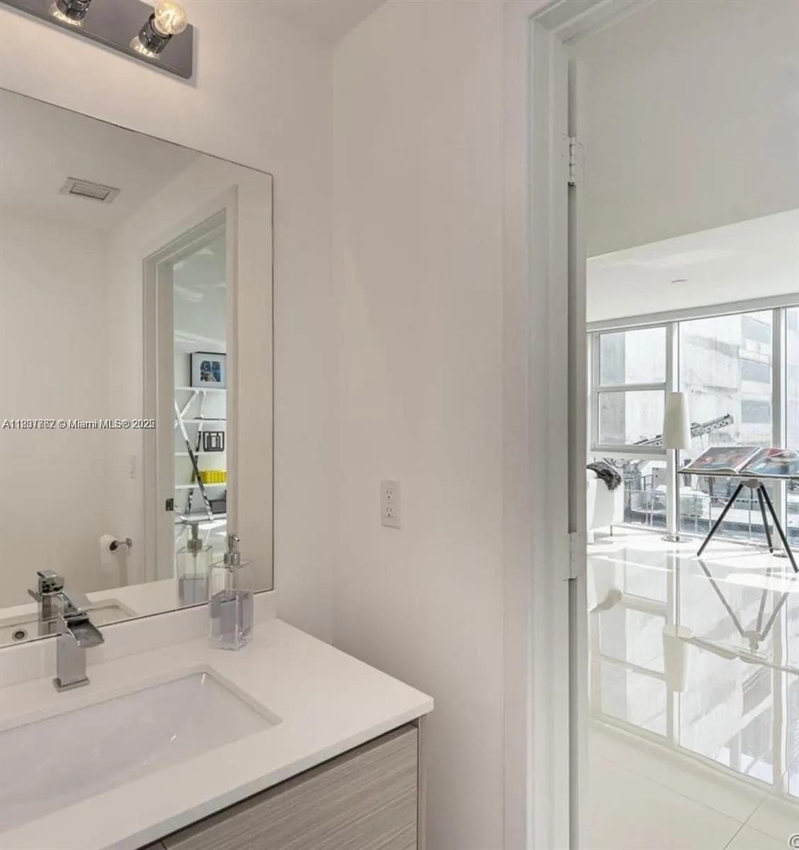 600 NE 27th St # 105, Miami FL 33137 — 12