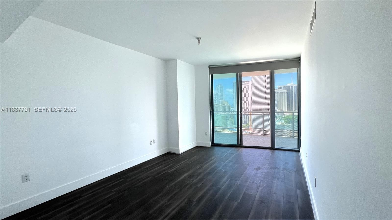 350 S Miami Ave # 2401, Miami FL 33130 — 6