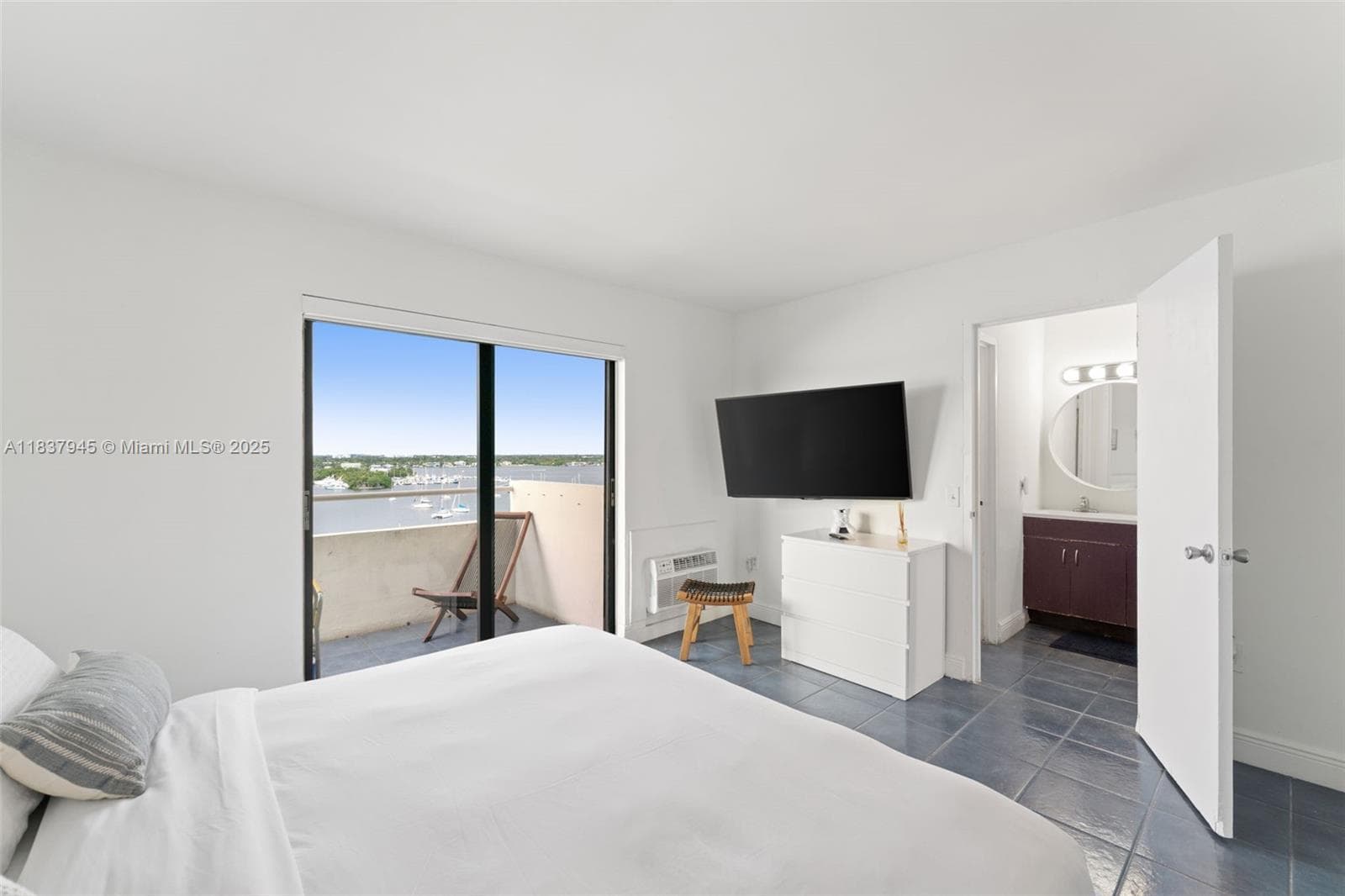7904 West Dr # 901, North Bay Village FL 33141 — 14
