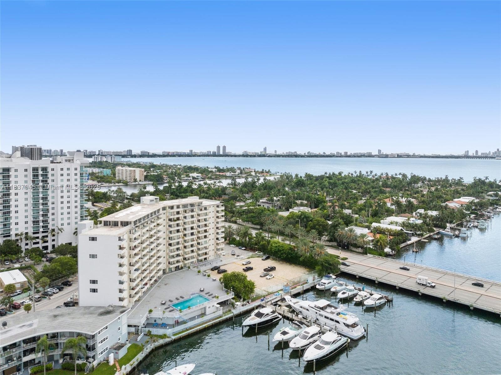 7904 West Dr # 901, North Bay Village FL 33141 — 18