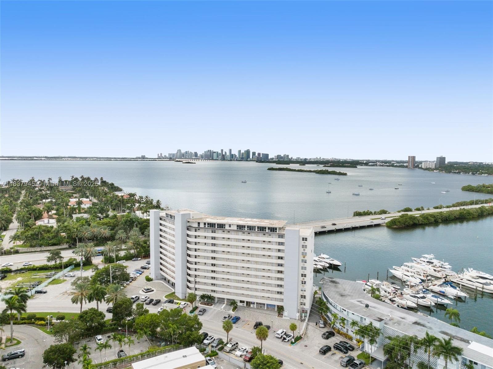 7904 West Dr # 901, North Bay Village FL 33141 — 19