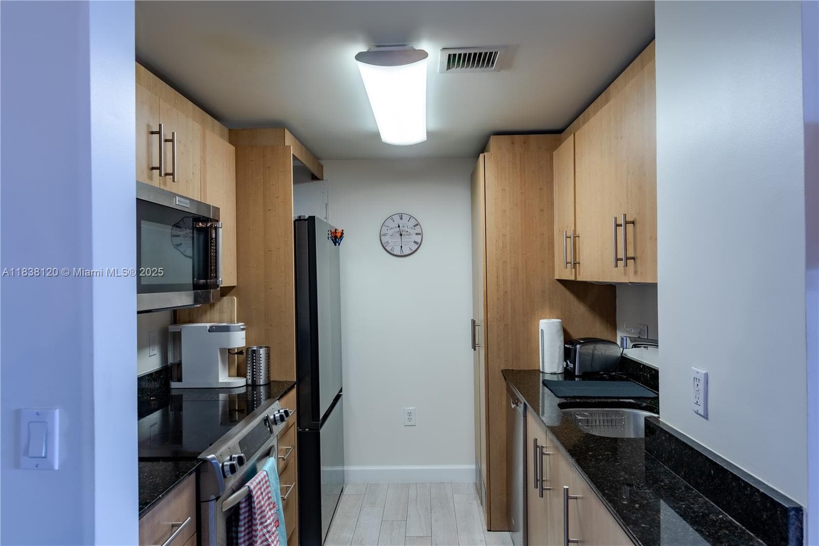 10275 Collins Ave # 634, Bal Harbour FL 33154 — 9