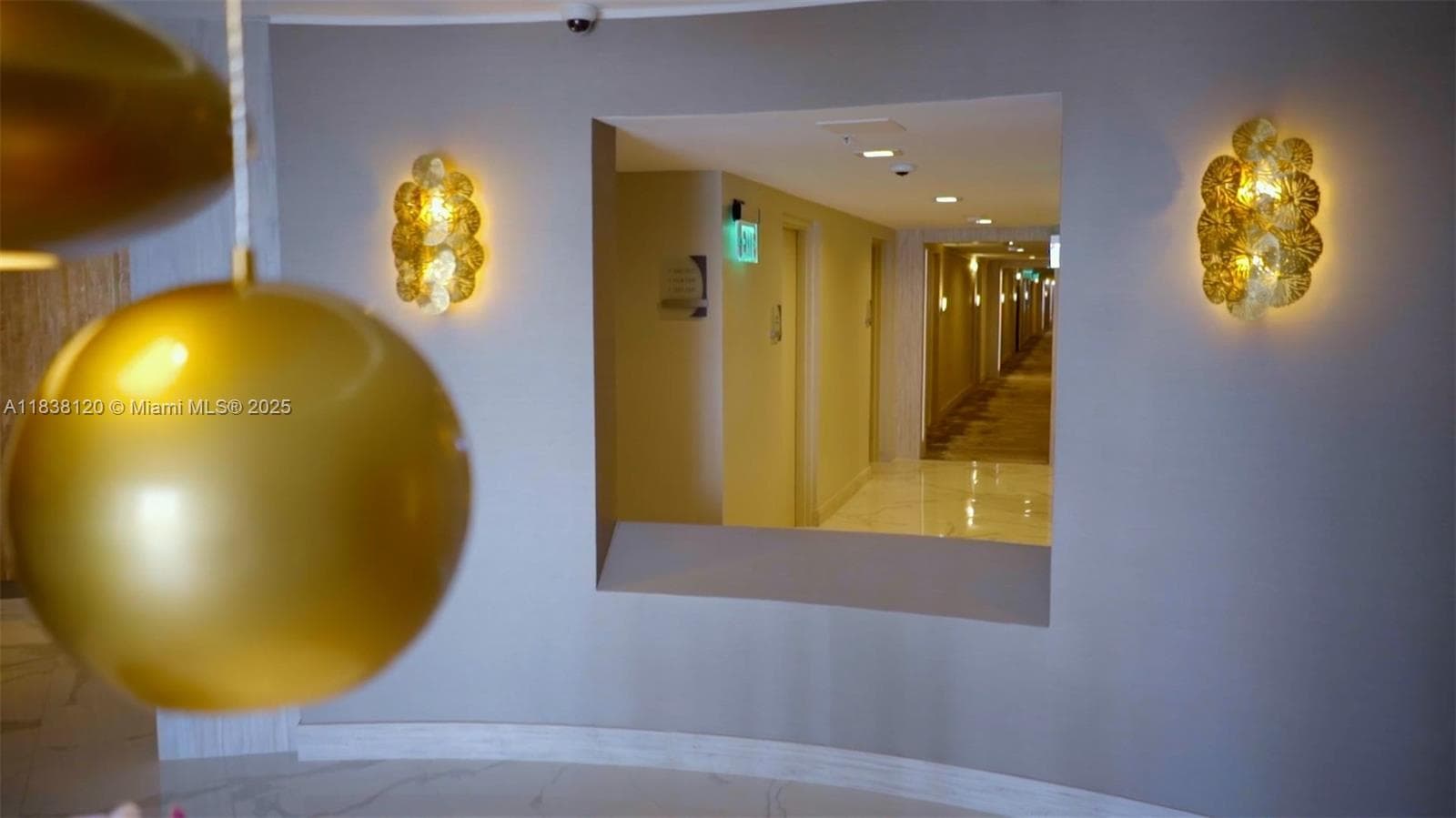 10275 Collins Ave # 634, Bal Harbour FL 33154 — 35