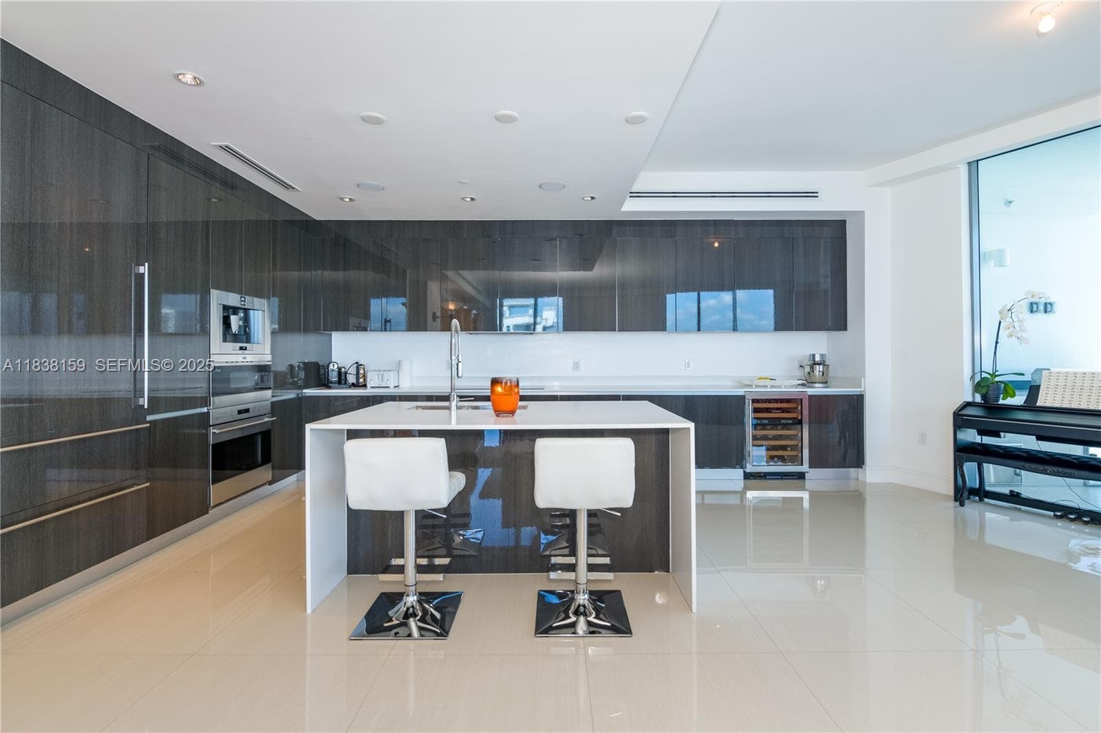 3250 NE 188th St # 601, Aventura FL 33180 — 13