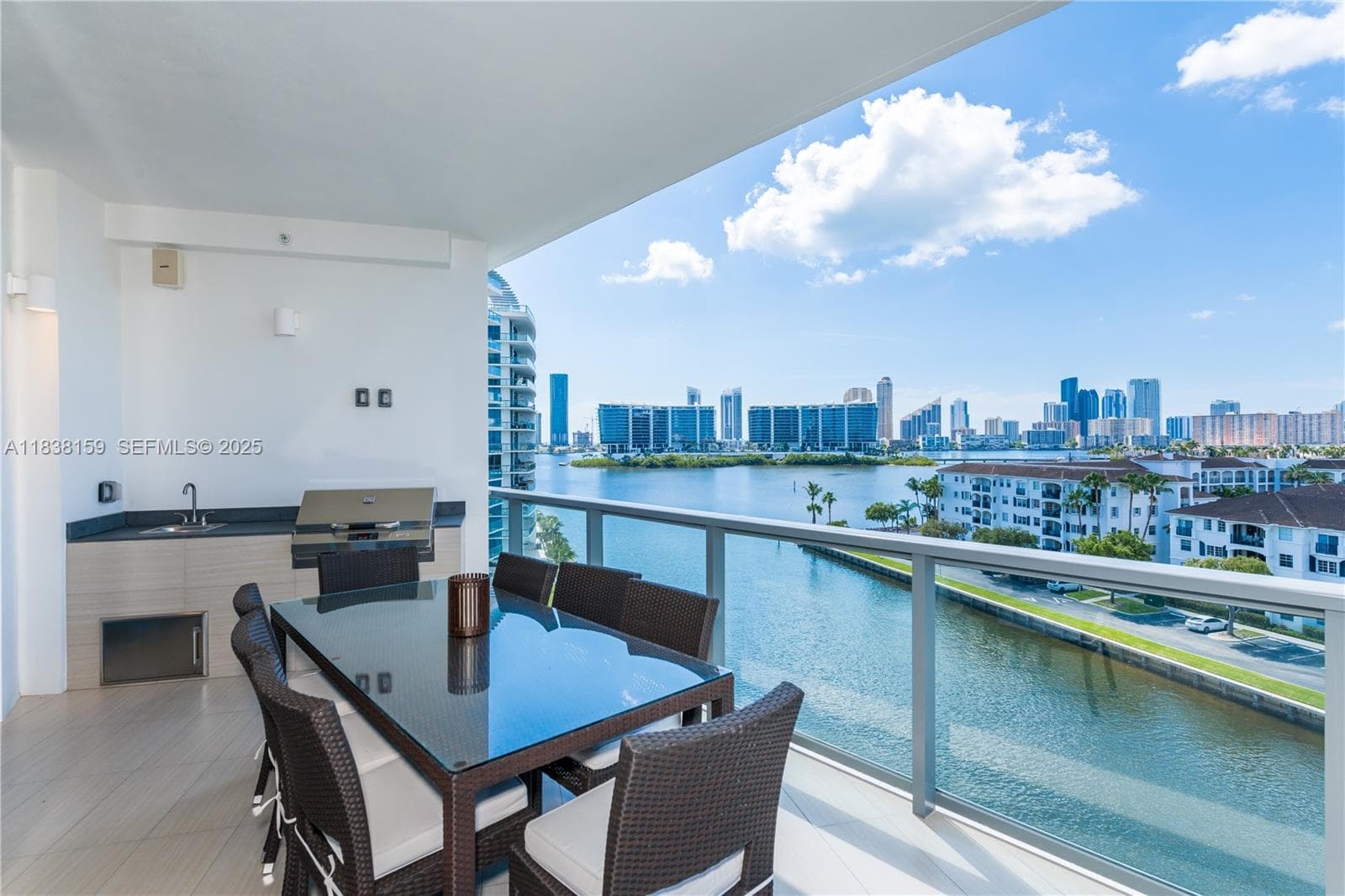 3250 NE 188th St # 601, Aventura FL 33180 — 19