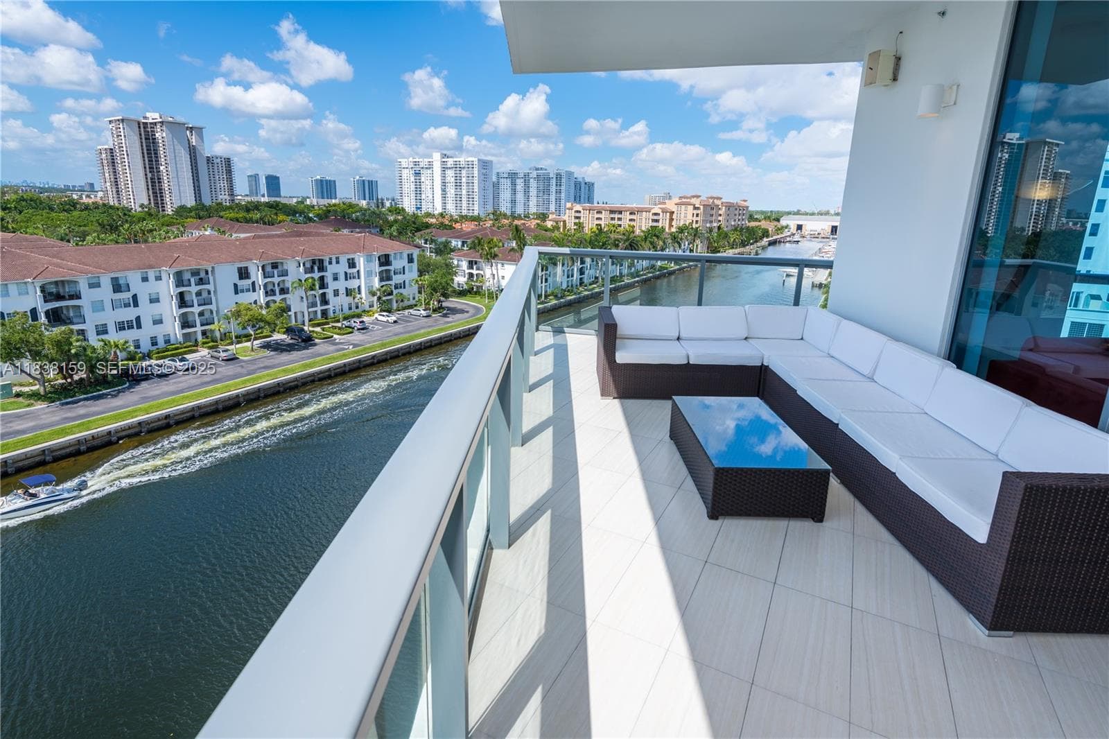 3250 NE 188th St # 601, Aventura FL 33180 — 21