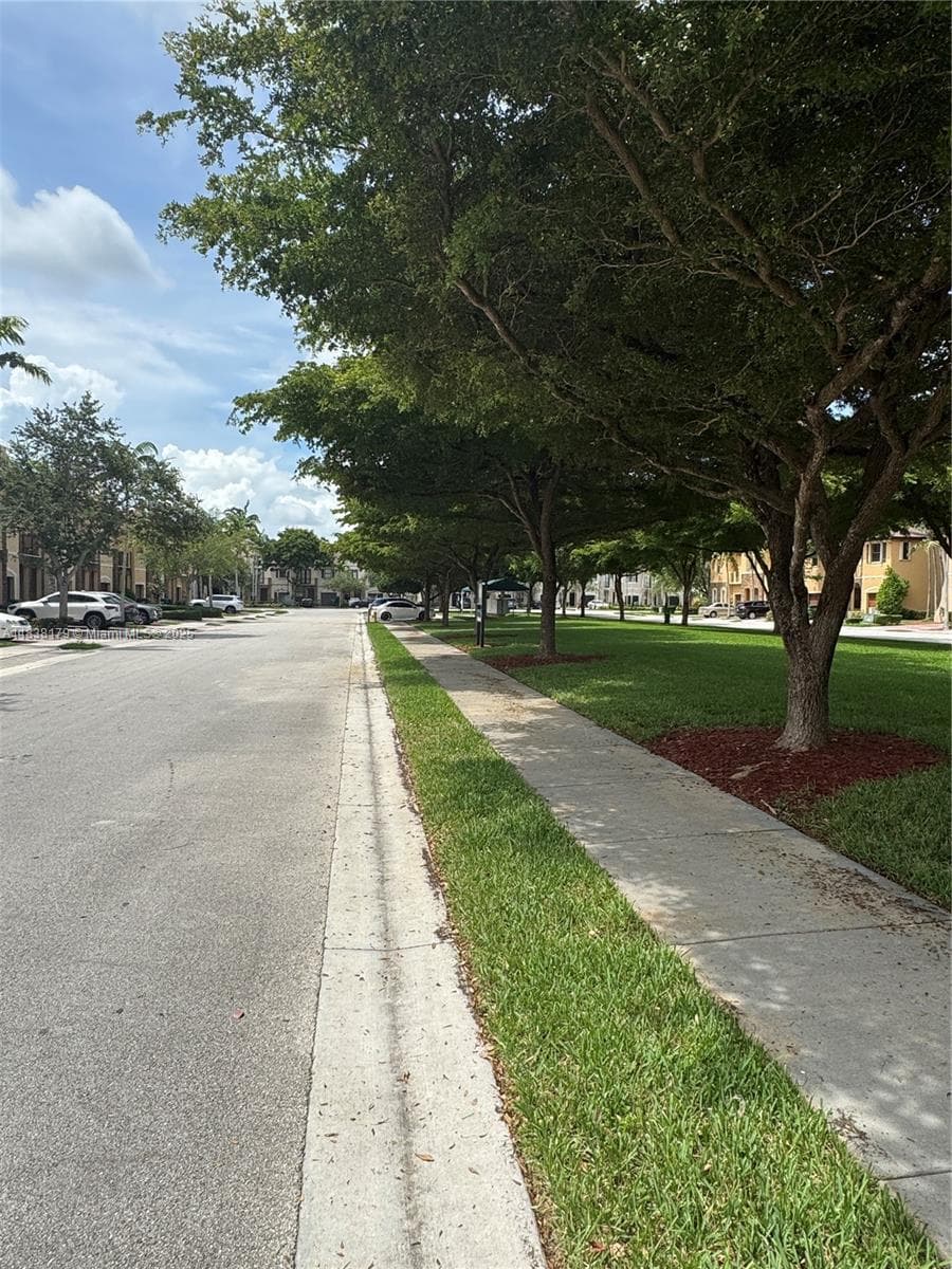 23477 SW 112th Pl, Homestead FL 33032 — 39