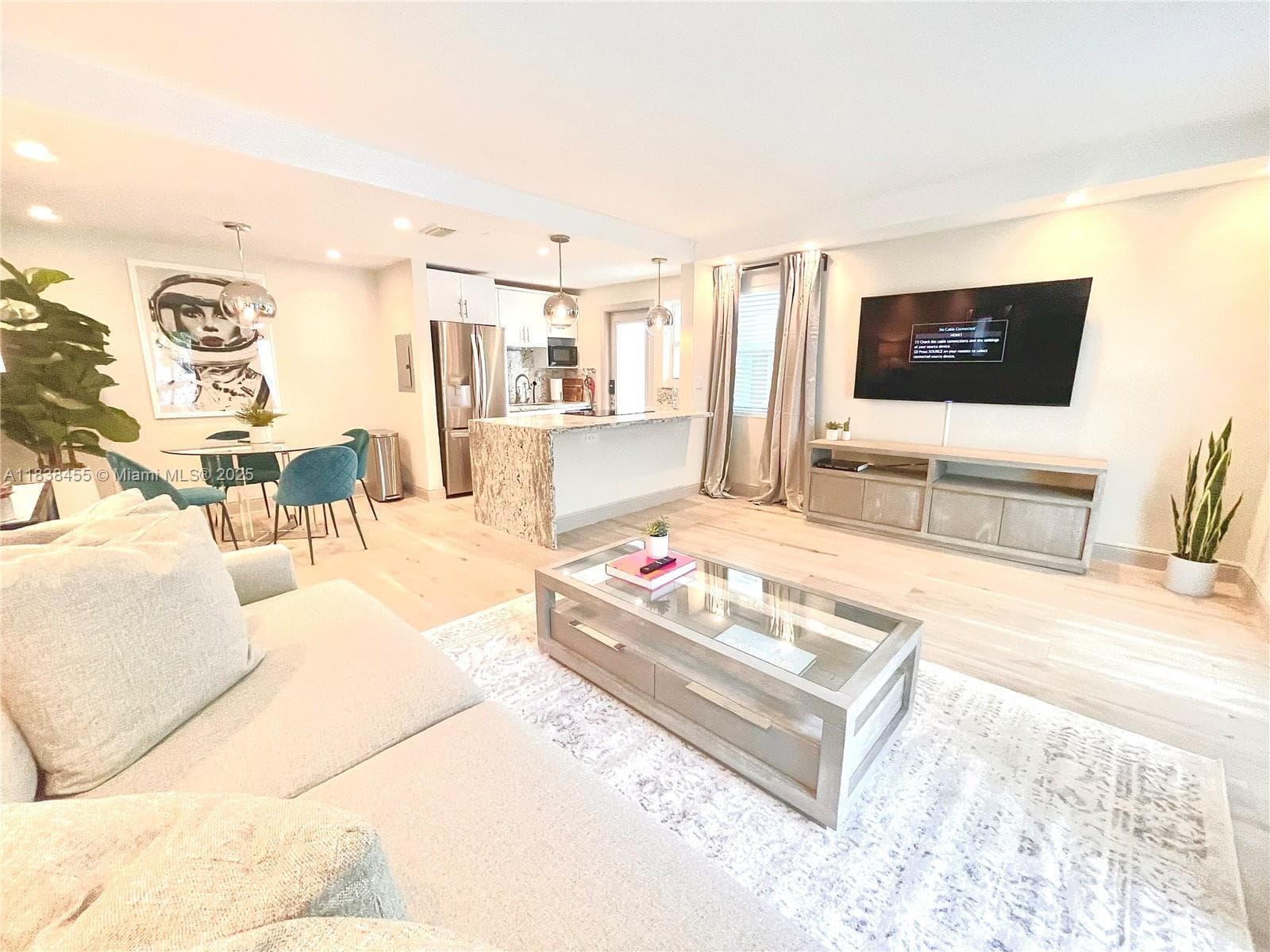 626 Meridian Ave # 1, Miami Beach FL 33139 — 3