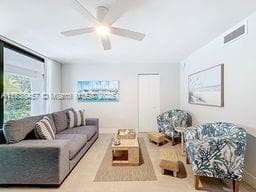350 Grapetree Dr # 405, Key Biscayne FL 33149 — 3