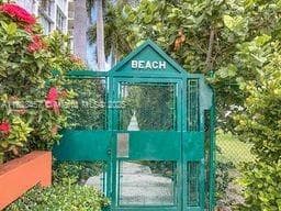 350 Grapetree Dr # 405, Key Biscayne FL 33149 — 36