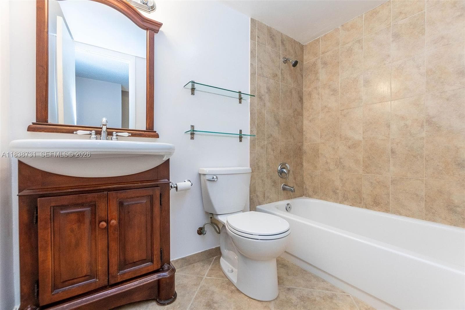 3862 NE 171st St # B, North Miami Beach FL 33160 — 23