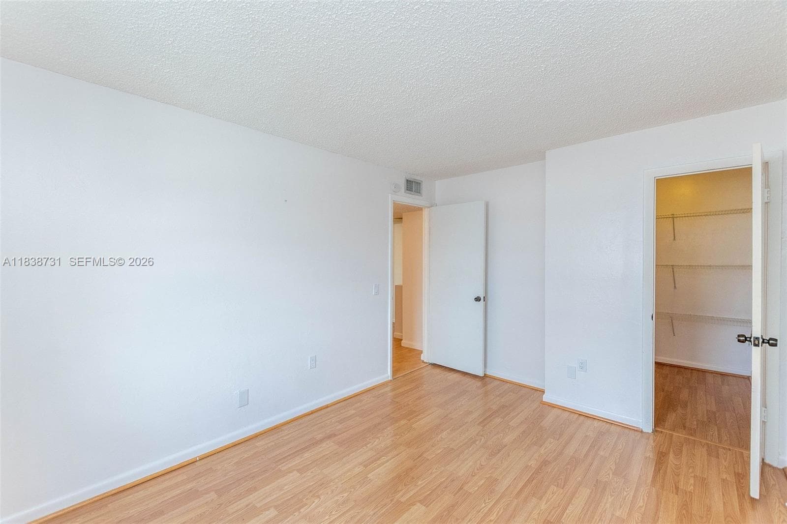 3862 NE 171st St # B, North Miami Beach FL 33160 — 29