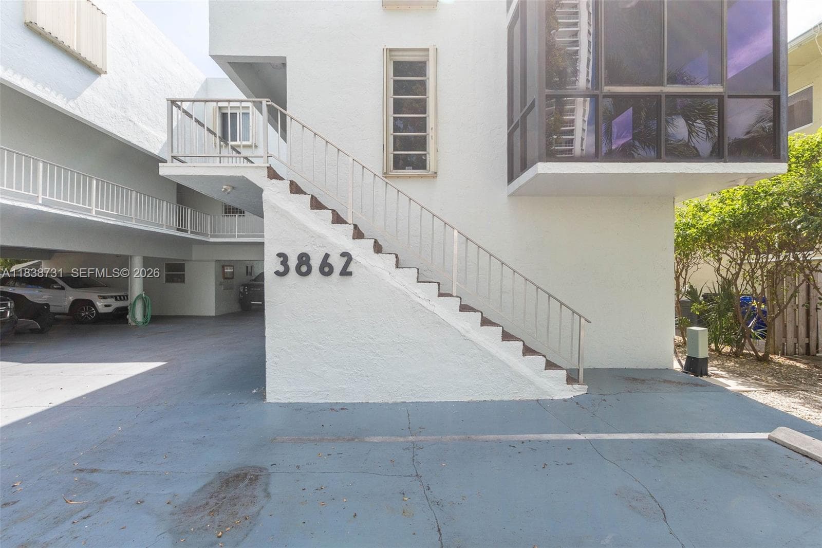 3862 NE 171st St # B, North Miami Beach FL 33160 — 4