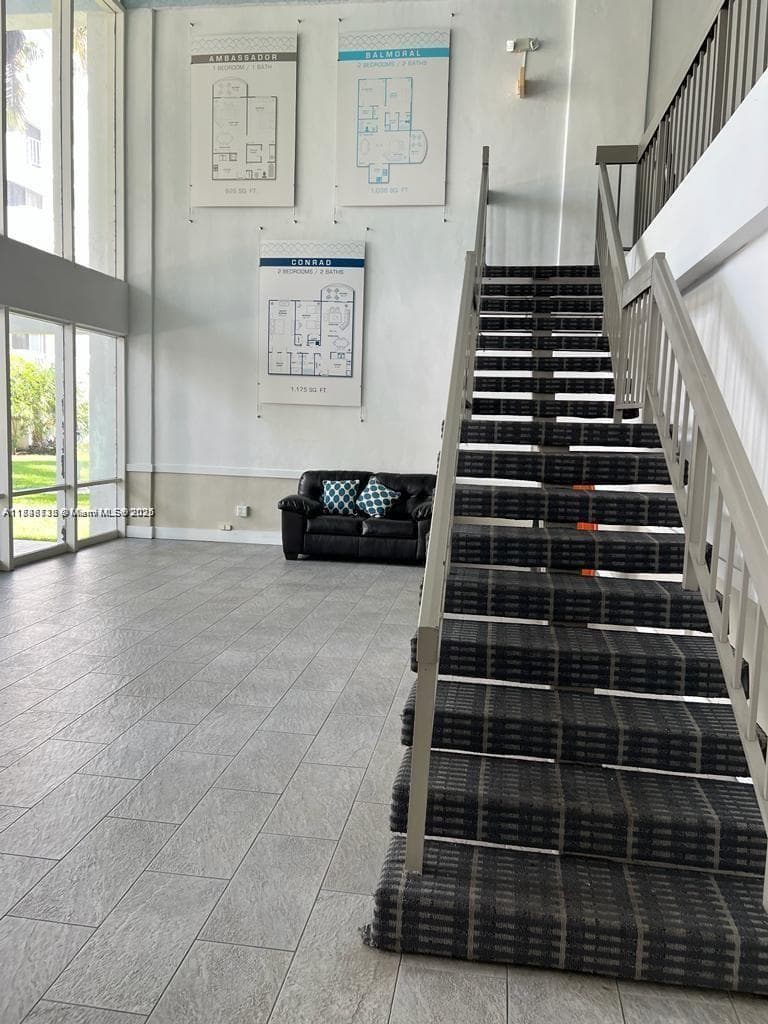 498 NW 165th St Rd # 407, Miami FL 33169 — 17