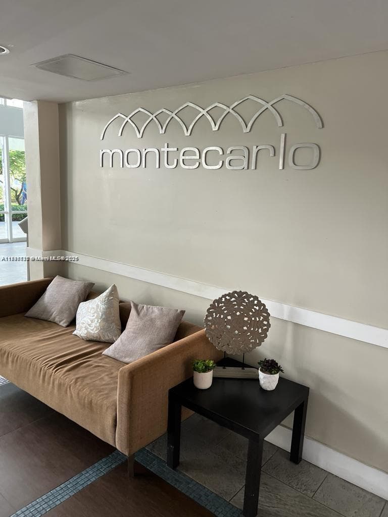 498 NW 165th St Rd # 407, Miami FL 33169 — 16