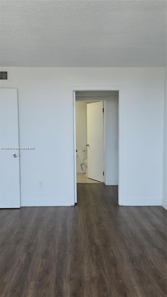 498 NW 165th St Rd # 407, Miami FL 33169 — 8