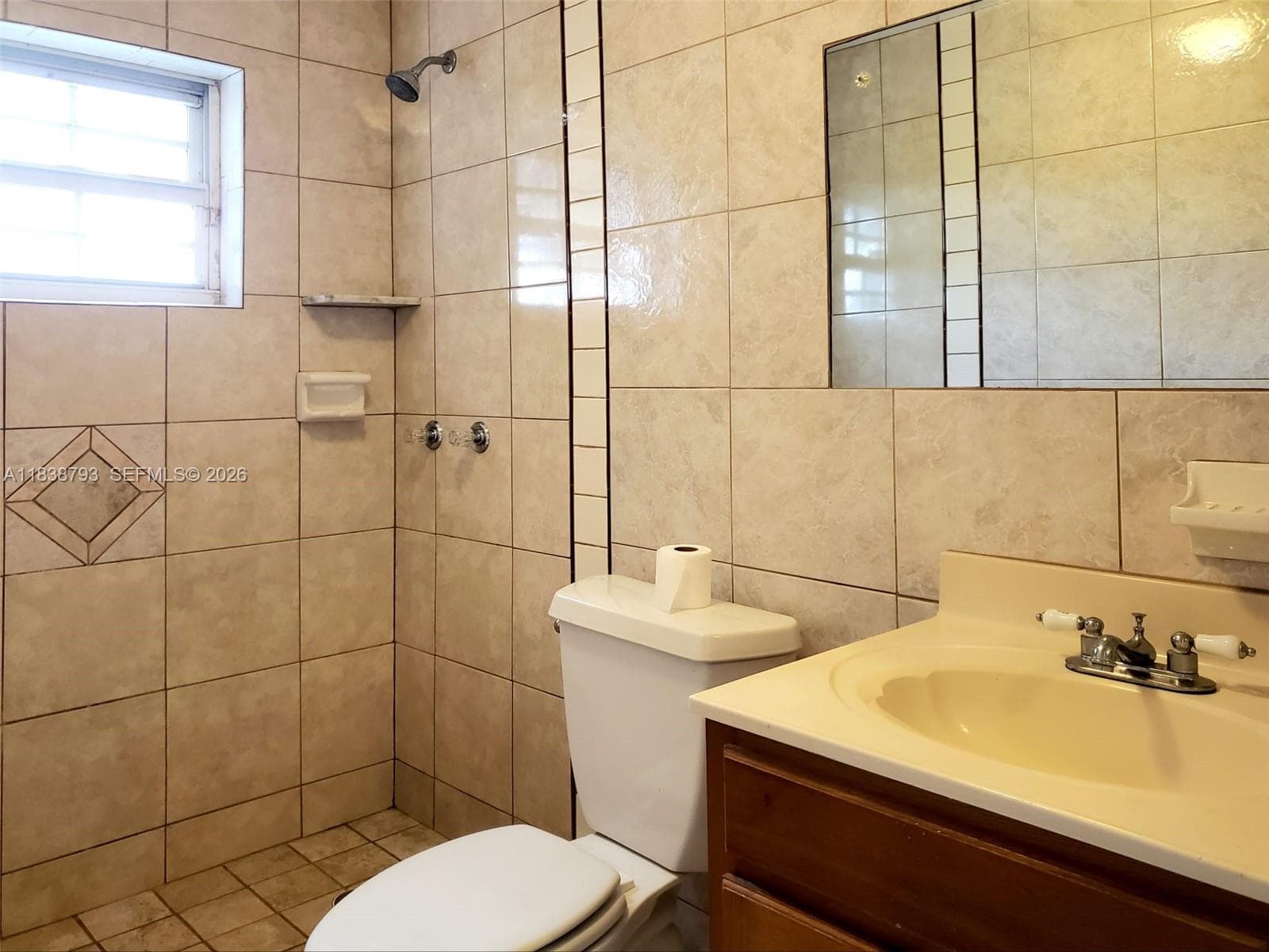3124 Prairie Ave, Miami Beach FL 33140 — 23