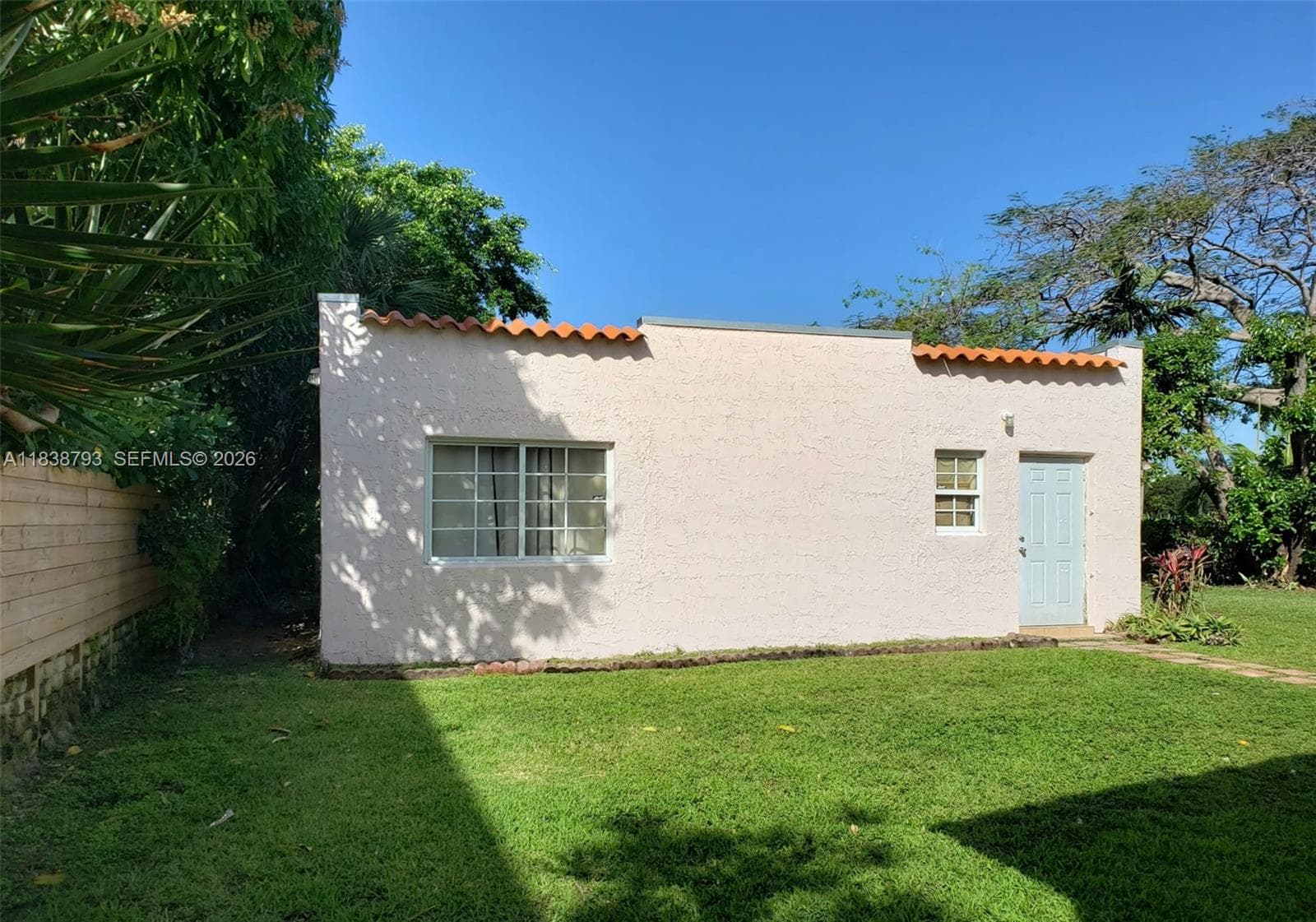 3124 Prairie Ave, Miami Beach FL 33140 — 15