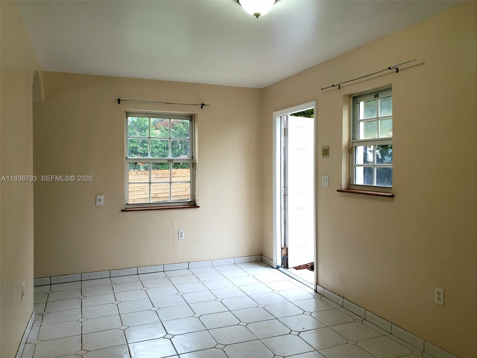 3124 Prairie Ave, Miami Beach FL 33140 — 21