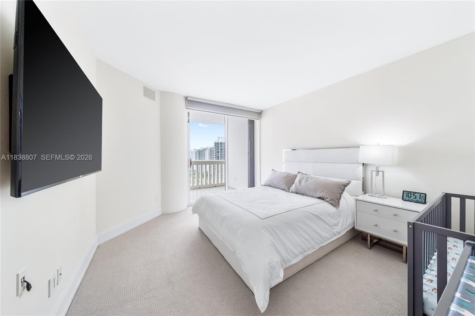 2000 Island Blvd # 2409, Aventura FL 33160 — 17
