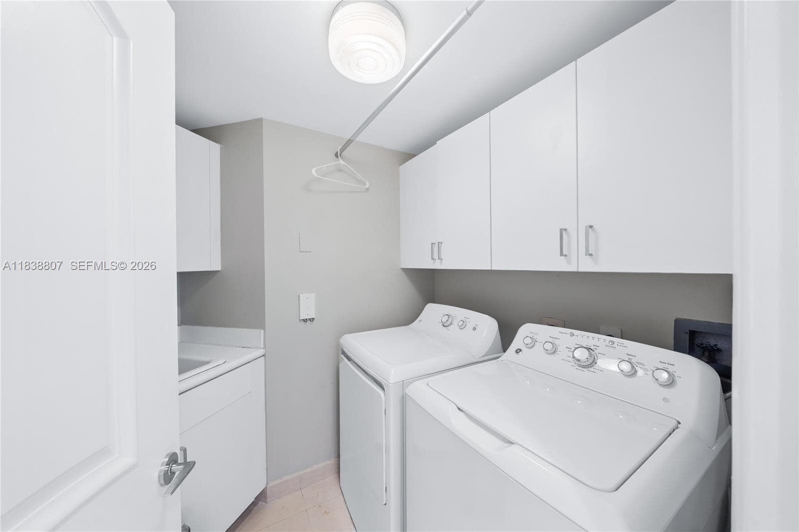 2000 Island Blvd # 2409, Aventura FL 33160 — 20