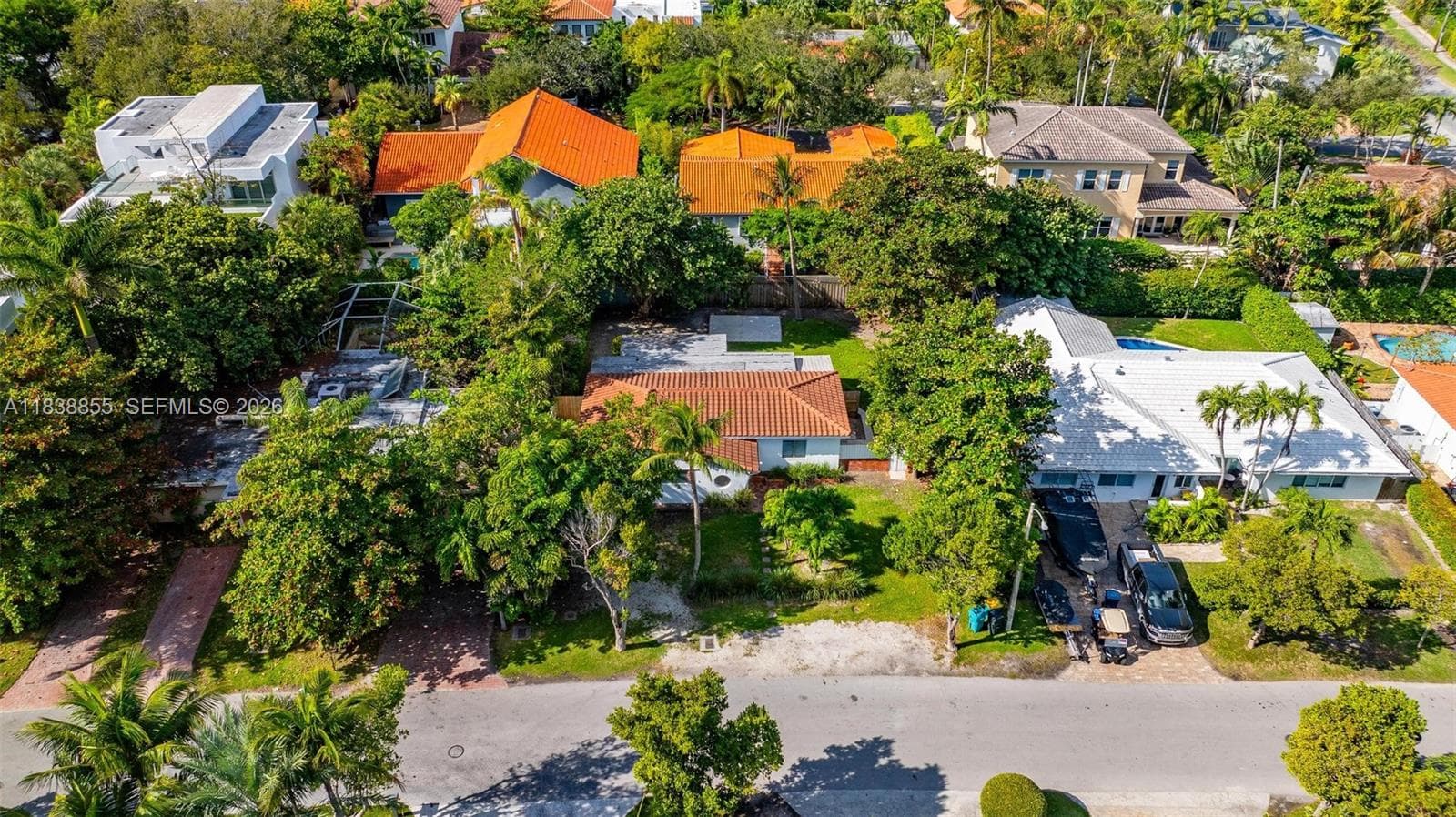 738 Fernwood Rd, Key Biscayne FL 33149 — 11