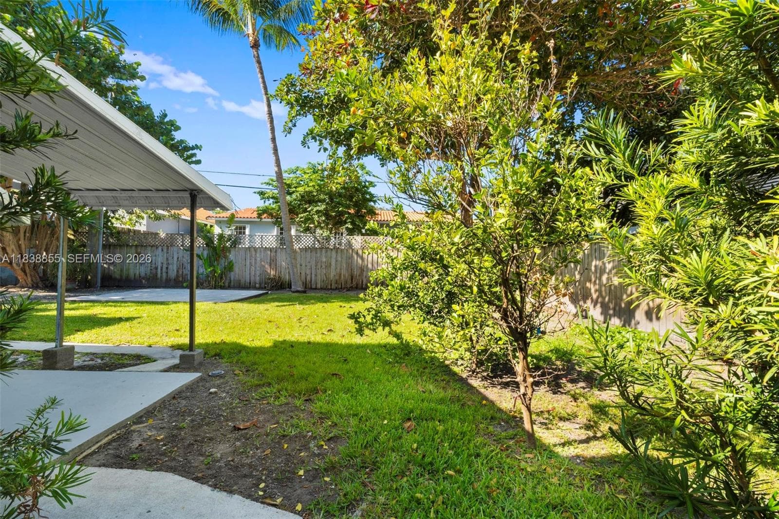 738 Fernwood Rd, Key Biscayne FL 33149 — 31