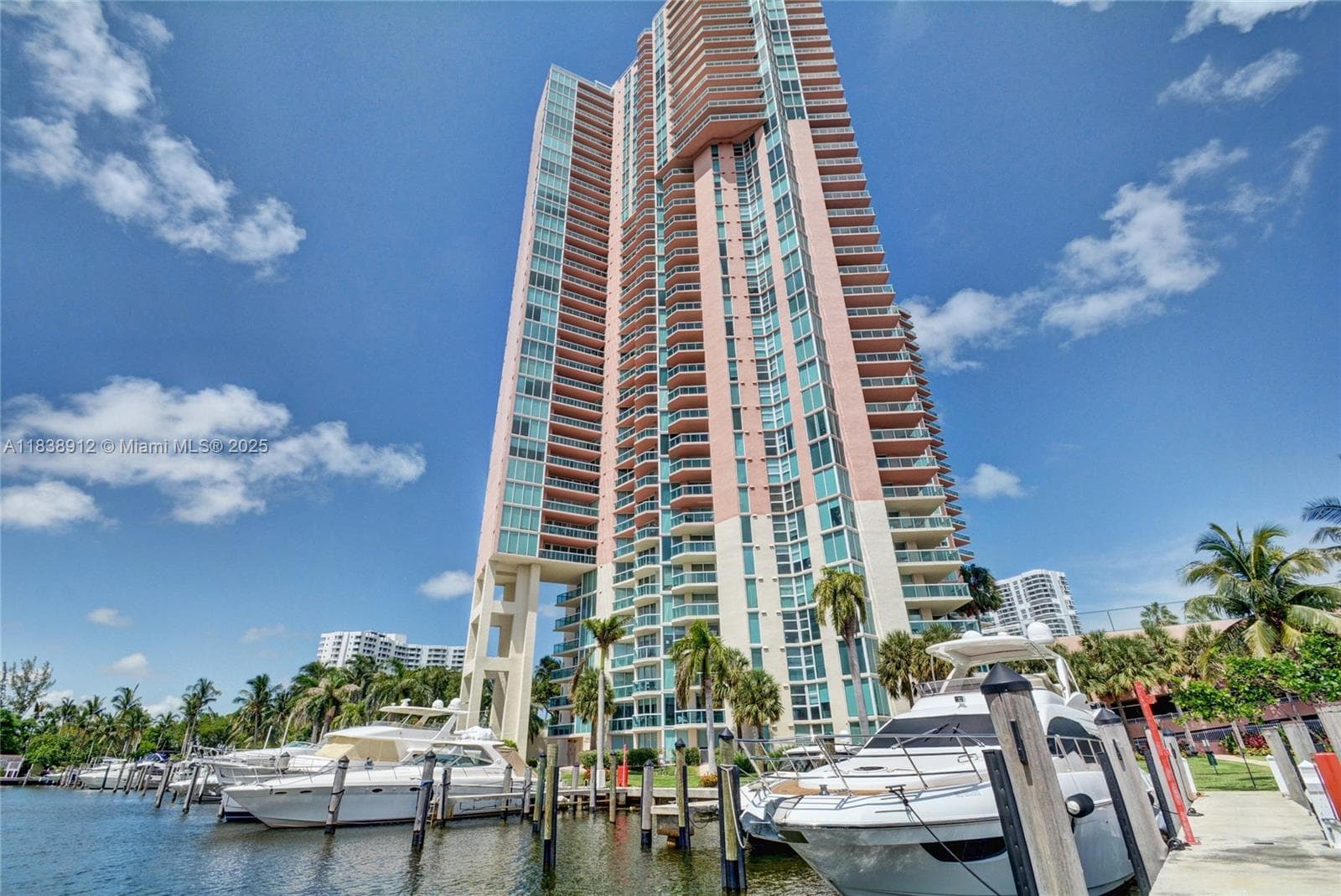 3370 Hidden Bay Dr # 812, Aventura FL 33180 — 70