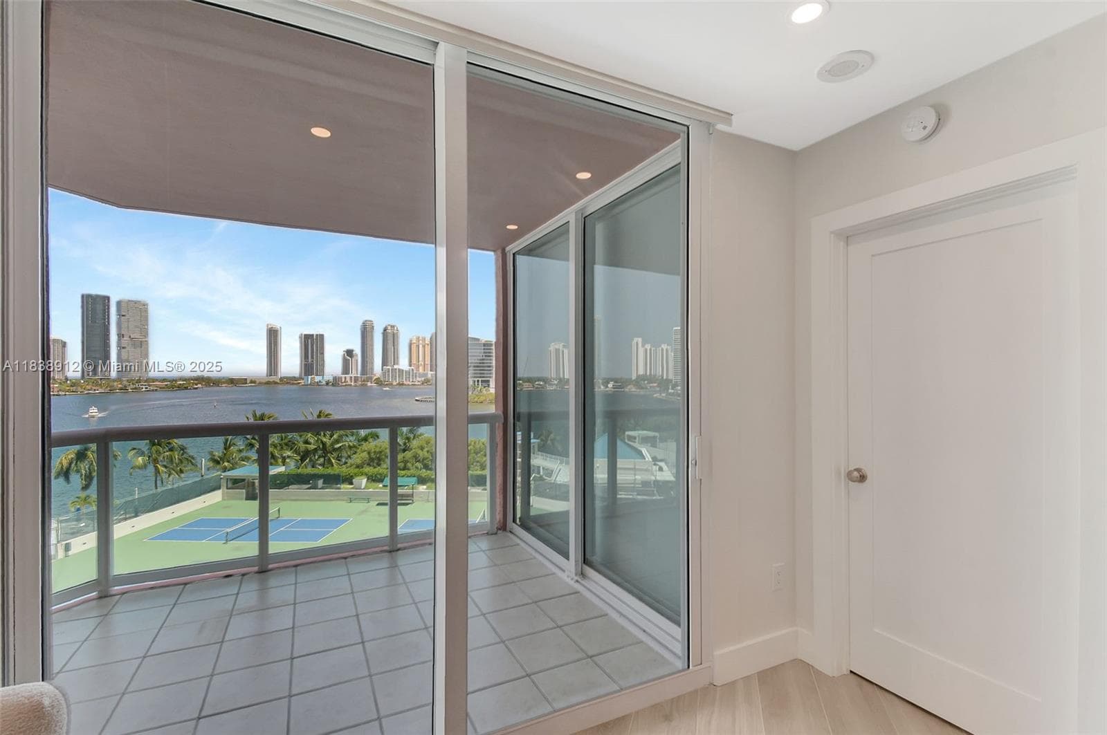 3370 Hidden Bay Dr # 812, Aventura FL 33180 — 32