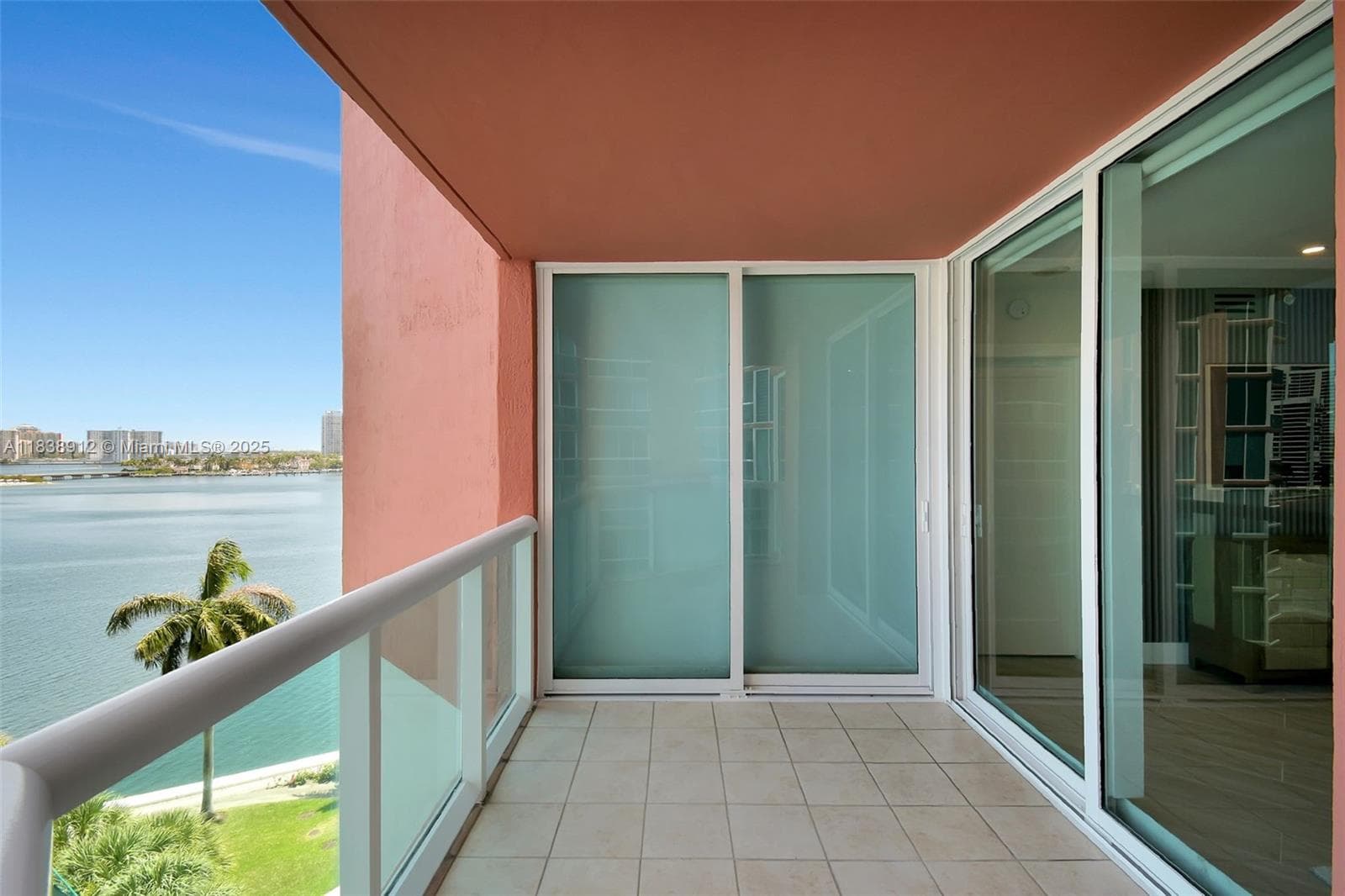 3370 Hidden Bay Dr # 812, Aventura FL 33180 — 35