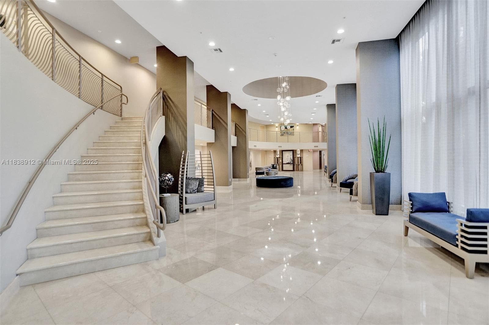 3370 Hidden Bay Dr # 812, Aventura FL 33180 — 47