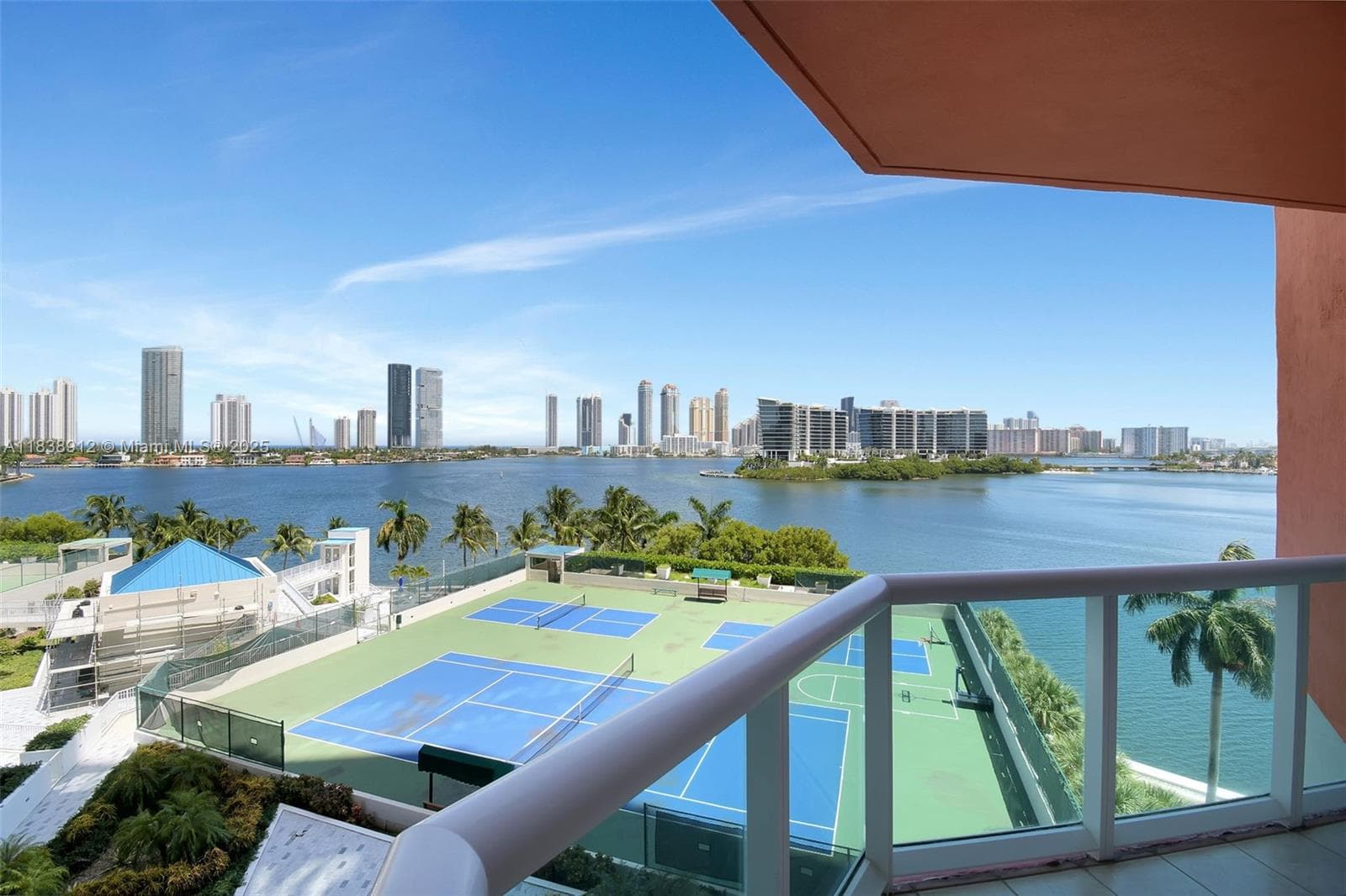 3370 Hidden Bay Dr # 812, Aventura FL 33180 — 34