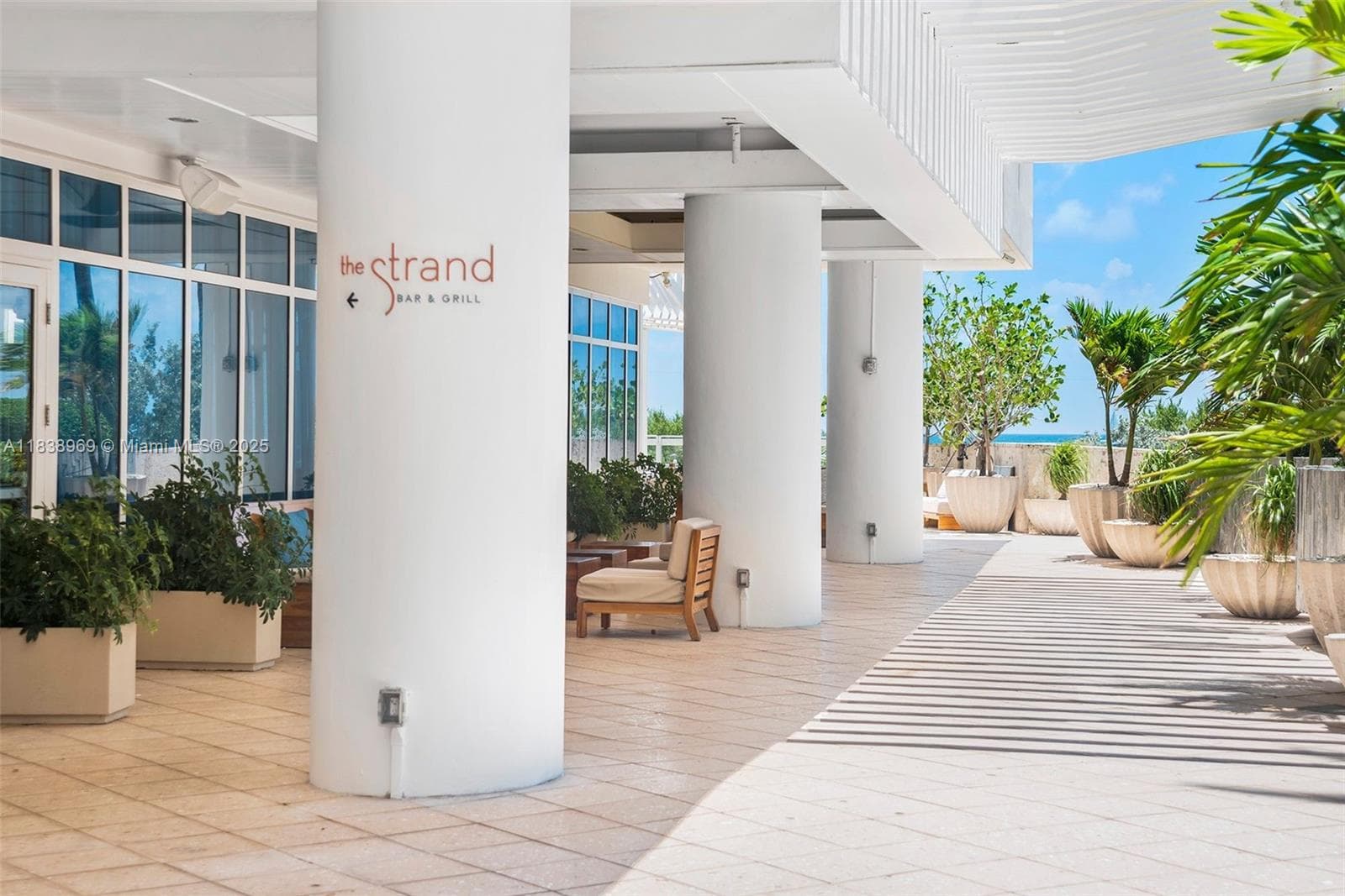 6799 Collins Ave # 804, Miami Beach FL 33141 — 61