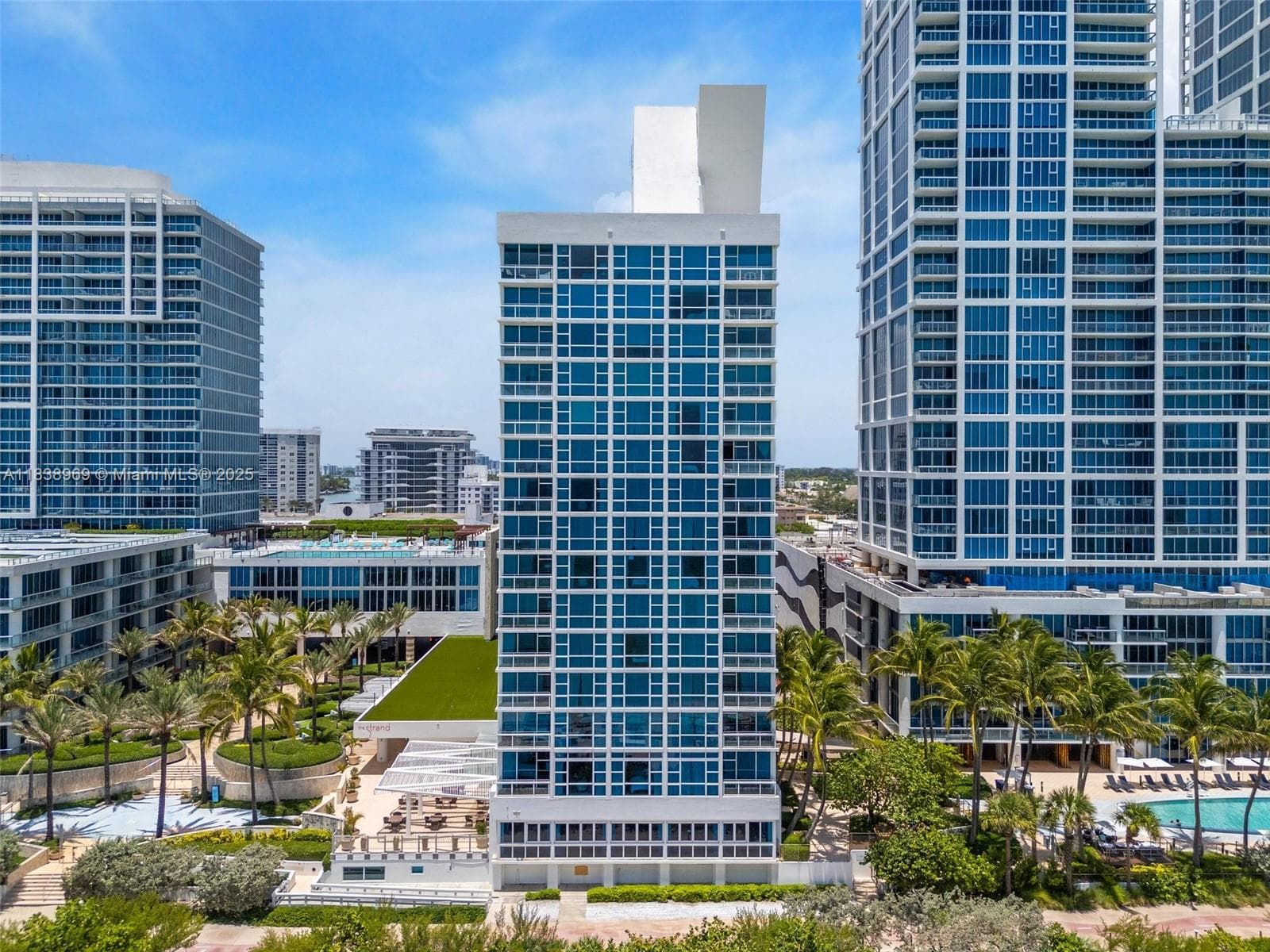 6799 Collins Ave # 804, Miami Beach FL 33141 — 65