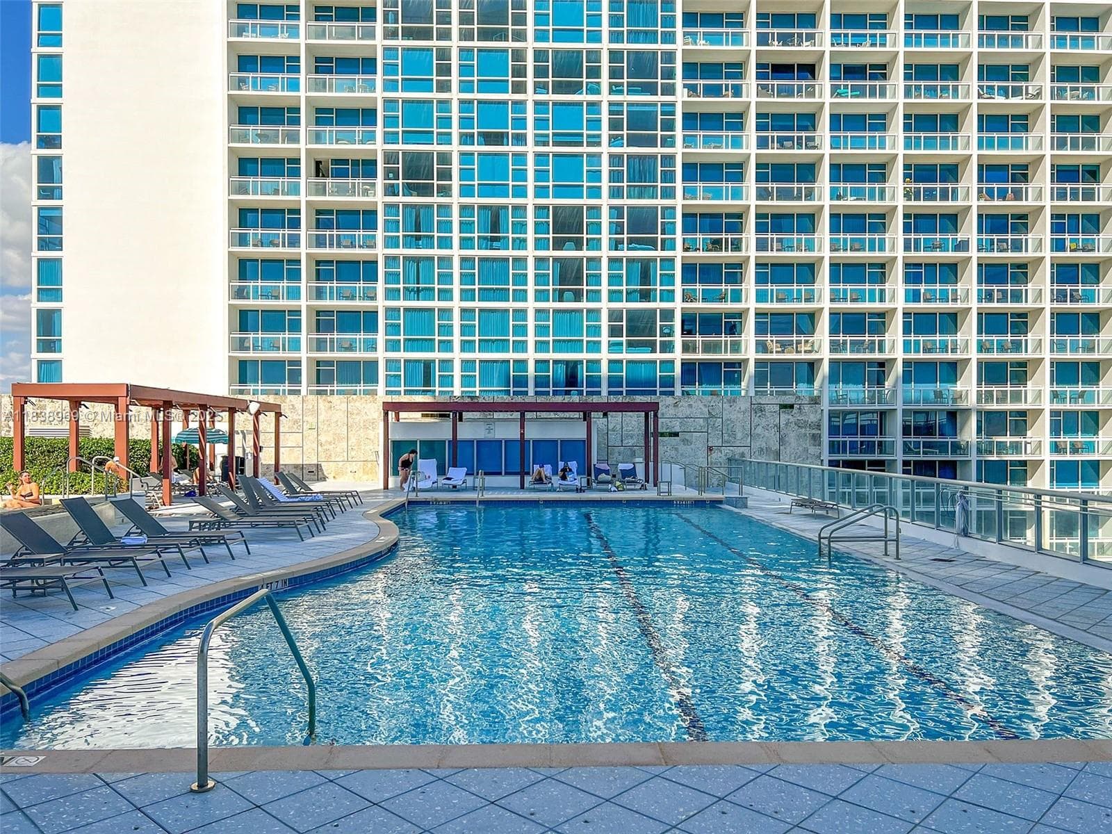6799 Collins Ave # 804, Miami Beach FL 33141 — 25