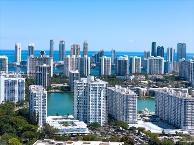 2750 NE 183rd St # 1701, Aventura FL 33160 — 33