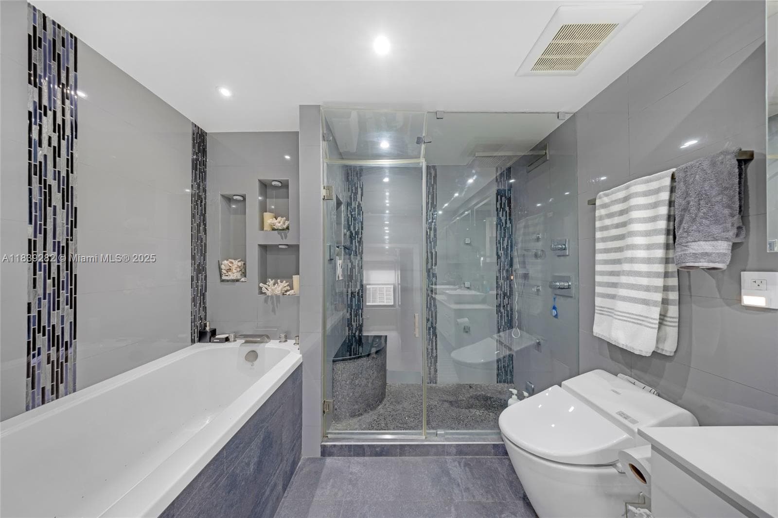 9801 Collins Ave # 16U, Bal Harbour FL 33154 — 27
