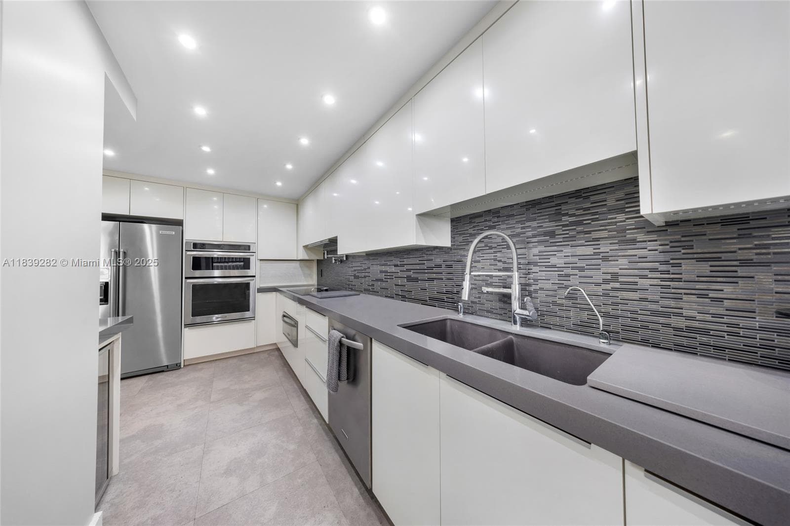 9801 Collins Ave # 16U, Bal Harbour FL 33154 — 13