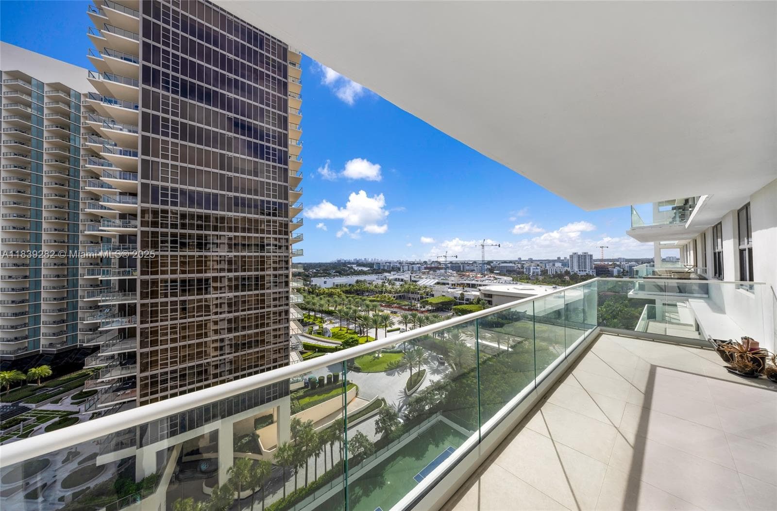 9801 Collins Ave # 16U, Bal Harbour FL 33154 — 29