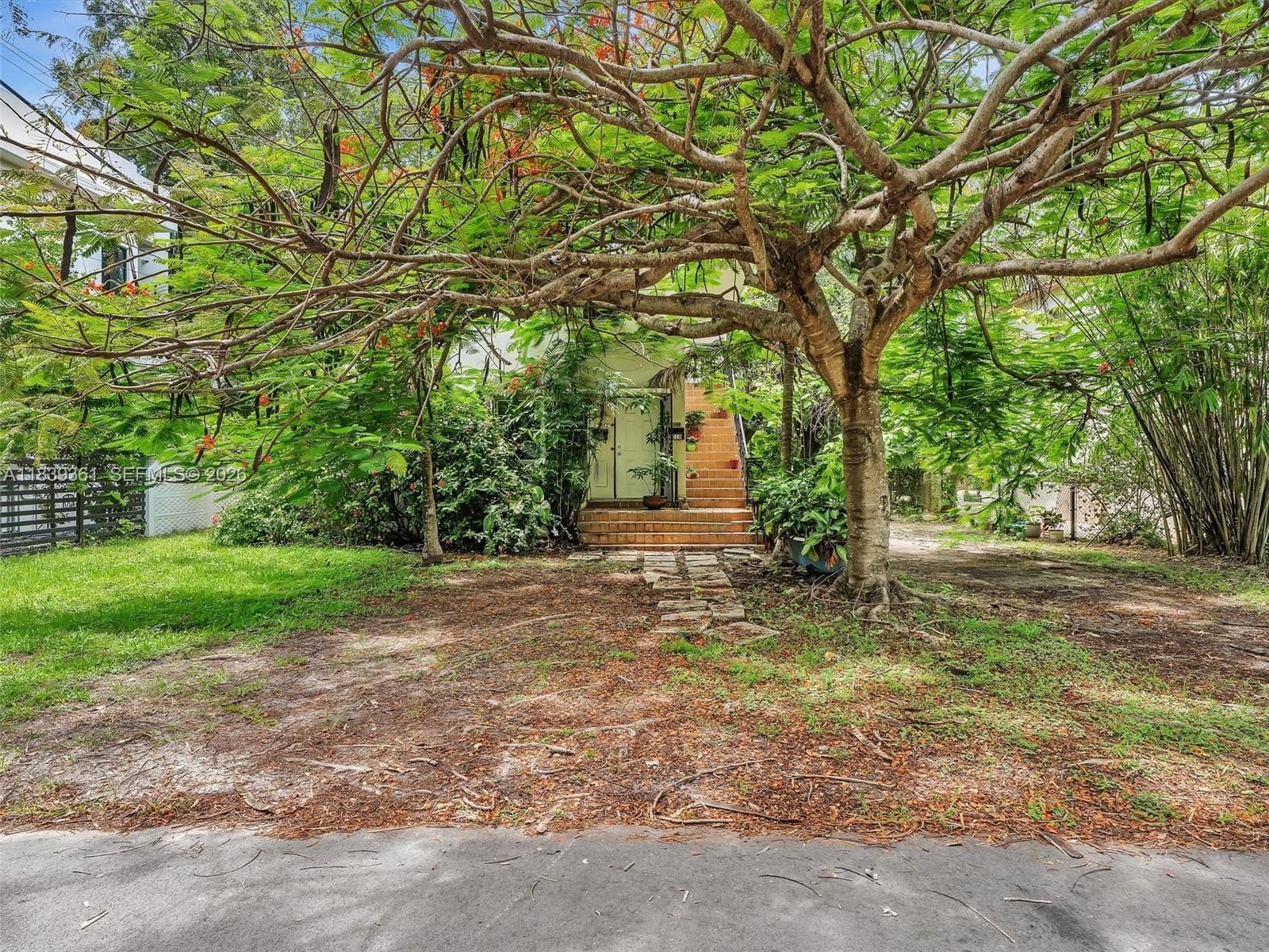 3210 E Elizabeth St, Miami FL 33133 — 3